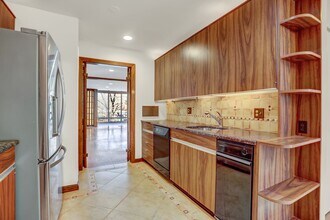 2 Coldwater Ct in Towson, MD - Building Photo - Building Photo