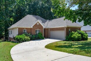 4924 Keith Dr in Birmingham, AL - Building Photo