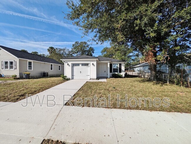 property at 1538 Harrison St
