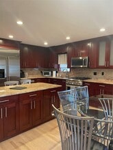 170 Linden St in Massapequa Park, NY - Building Photo - Building Photo
