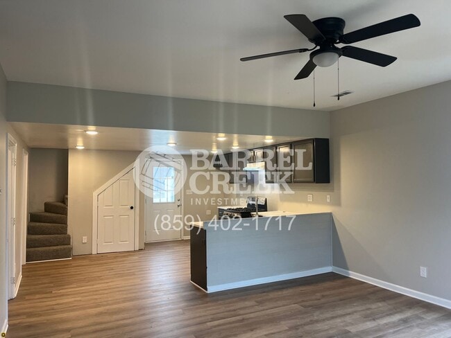 137 Fairview Ave in Lawrenceburg, KY - Building Photo - Building Photo