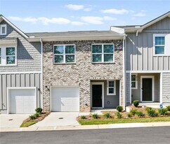 2615 Senegal Wy in Atlanta, GA - Building Photo