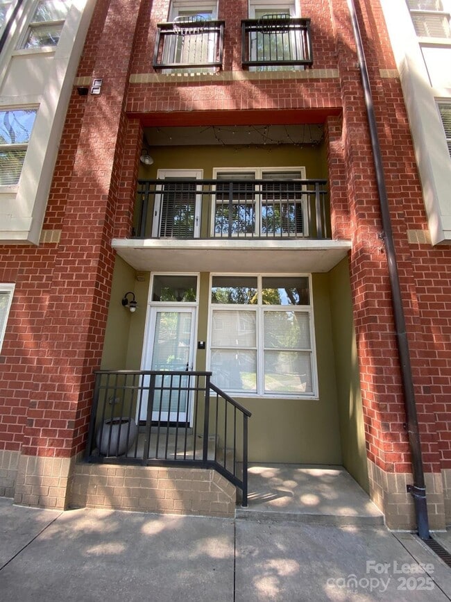 property at 1320 Fillmore Ave