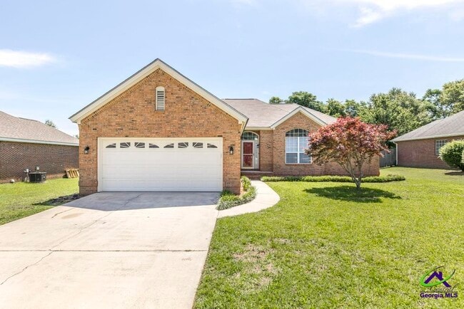 property at 1212 Willow Bend