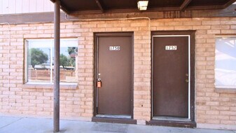 1750 E 6th Ave in Mesa, AZ - Building Photo