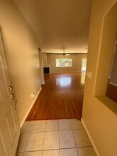 11008 Snowcreek Falls Ave in Bakersfield, CA - Building Photo - Building Photo