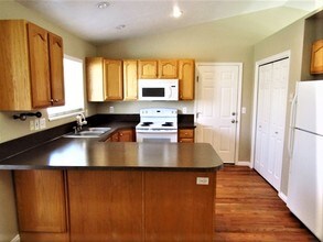 771 S 900 E in Spanish Fork, UT - Foto de edificio - Building Photo