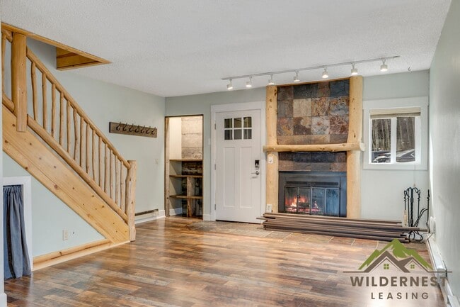 property at 6950 Ryan Gulch Rd