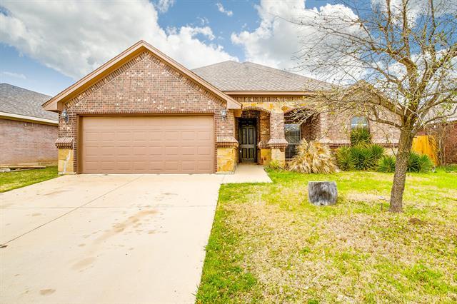 1120 Whispering Meadows in Crowley, TX - Building Photo - Building Photo