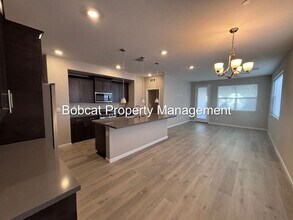 860 Furlong Dr in Minden, NV - Building Photo - Building Photo