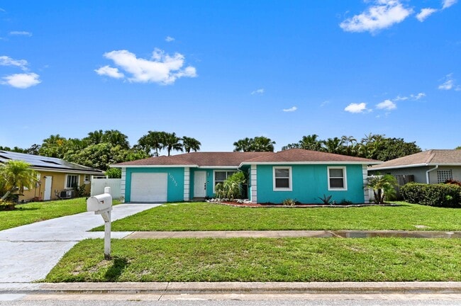 property at 10332 Dorchester Dr