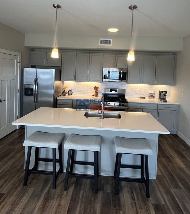 190 S Cherrywood Dr in Lafayette, CO - Building Photo - Building Photo