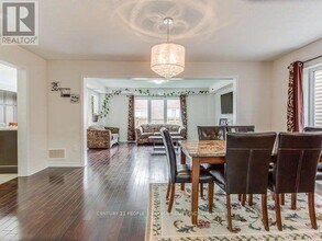 4 Dublin Rd in Brampton, ON - Building Photo - Building Photo