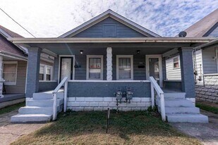 730 M St in Louisville, KY - Building Photo