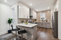 5531 Whitby Ave photo'