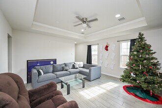 1739 Cemetery Rd in Hempstead, TX - Building Photo - Building Photo