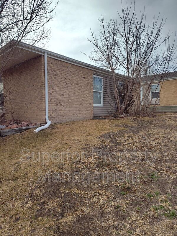 517 W 5th St in Cheyenne, WY - Building Photo - Building Photo