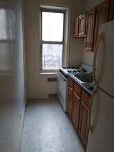 92-1 Whitney Ave in Queens, NY - Building Photo - Building Photo