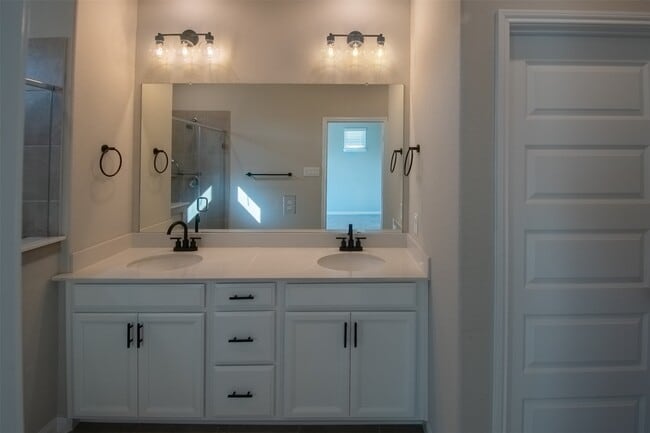 property at 16018 Oregon Oak Dr