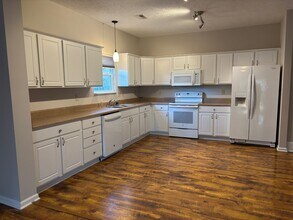 11266 Black Gold Dr in Noblesville, IN - Building Photo - Building Photo