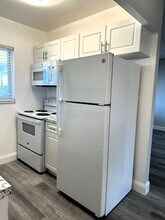 2861 S. SEACREST BLVD APT 3C in Boynton Beach, FL - Building Photo - Building Photo