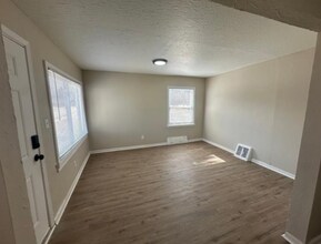 18437 Trinity St in Detroit, MI - Building Photo - Building Photo