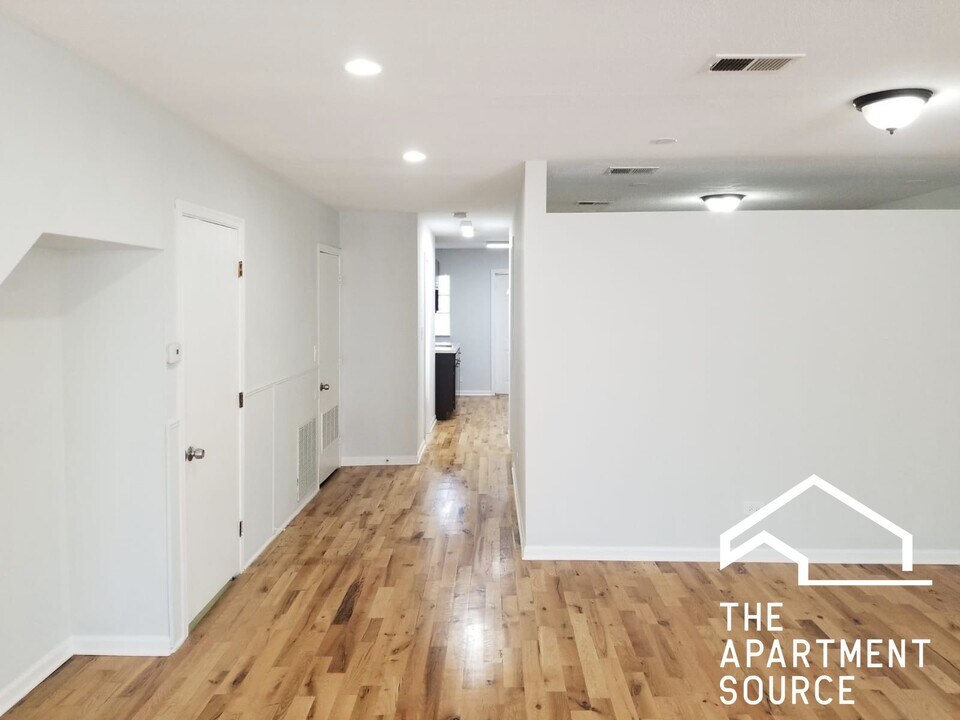 4642 N Francisco Ave, Unit 1 in Chicago, IL - Building Photo