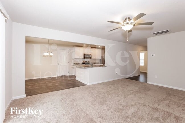 115 Teal Dr in Youngsville, NC - Foto de edificio - Building Photo