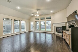 24911 Mountclair Hollow Ln in Tomball, TX - Building Photo - Building Photo