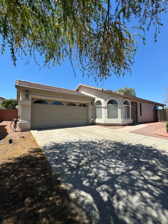 16652 N 19th St in Phoenix, AZ - Building Photo