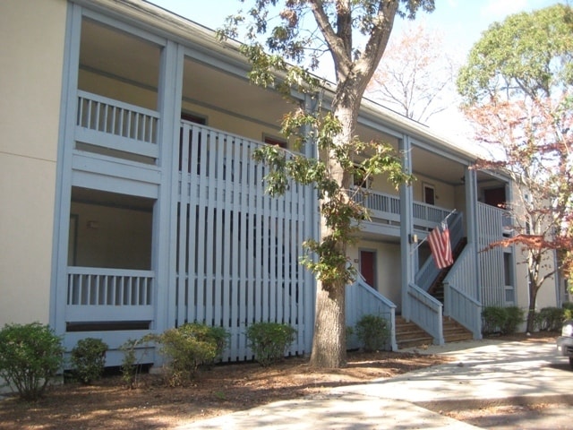 property at 1309 Harbourside Dr