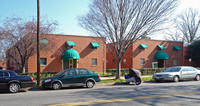 3528-3550 Grove Ave in Richmond, VA - Foto de edificio - Building Photo