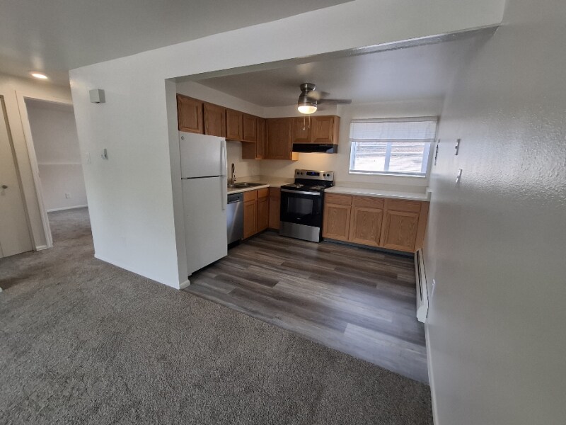 1072 Westmoreland Rd in Colorado Springs, CO - Building Photo