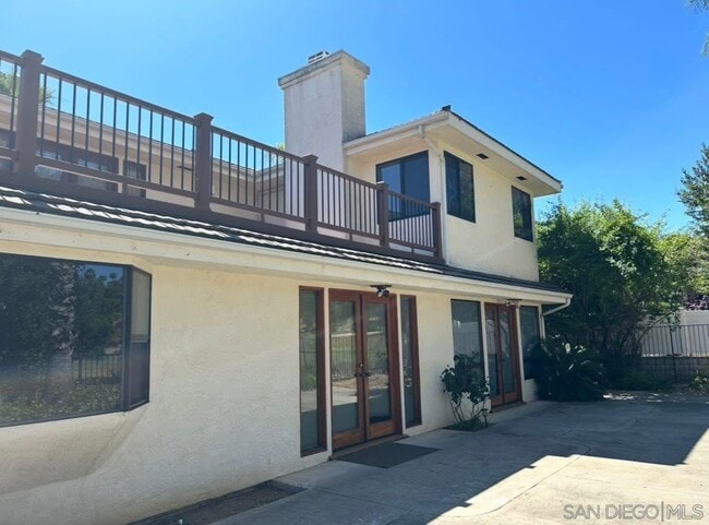 15520 Indian Head Ct in Ramona, CA - Building Photo - Building Photo