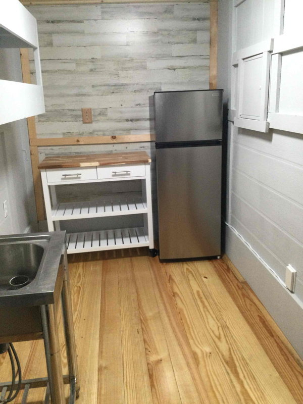 property at 4119 N Derbigny St