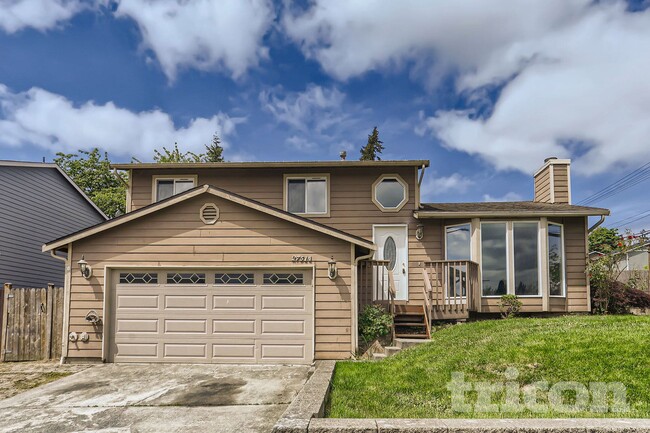 property at 27514 Country Pl NW