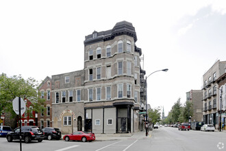 1800 S Carpenter St in Chicago, IL - Building Photo - Building Photo