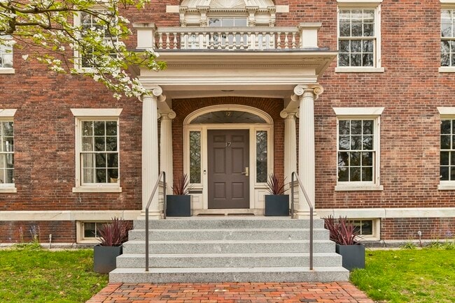 property at 17 Farrar St