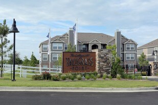 Cottages at Tallgrass Point in Owasso, OK - Building Photo