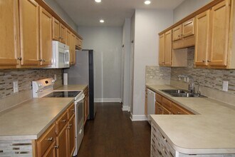 53 Covington Cir in Crawfordville, FL - Building Photo - Building Photo