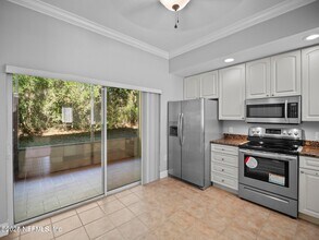 9745 Touchton Rd in Jacksonville, FL - Building Photo - Building Photo