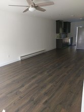 60 Somersworth Rd in North Berwick, ME - Building Photo - Building Photo
