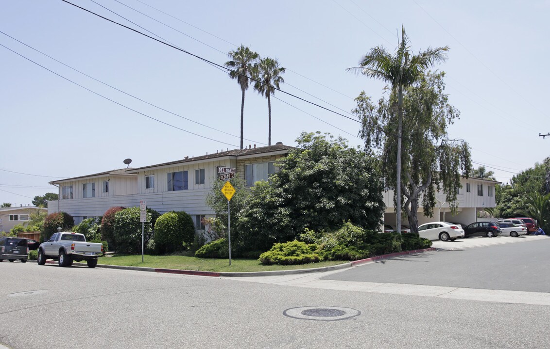 123 Oceano Ave in Santa Barbara, CA - Foto de edificio