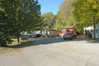 1601 Antioch Pike in Antioch, TN - Building Photo - Building Photo