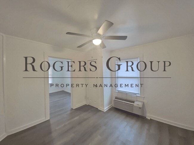 557 W Spring St in Henderson, NC - Building Photo - Building Photo