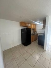 1126 SW 15th Terrace in Davie, FL - Building Photo - Building Photo