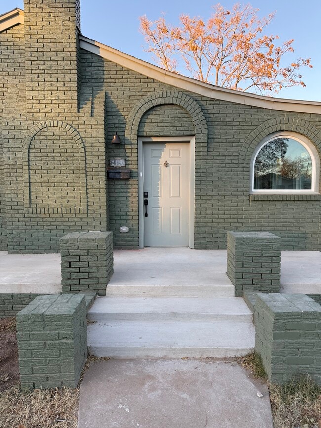 2420 22nd St in Lubbock, TX - Building Photo - Building Photo