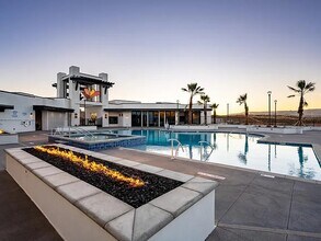 5801 S Garnet Dr, Unit 7302 in Saint George, UT - Building Photo - Building Photo