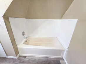 861 Howard St in Green Bay, WI - Building Photo - Building Photo