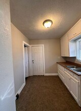4009 Flora Ave in Kansas City, MO - Building Photo - Building Photo